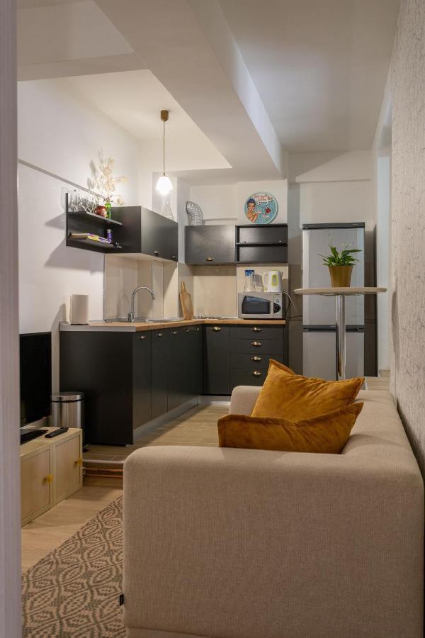 Hostel Denica Skopje Eksteriør bilde