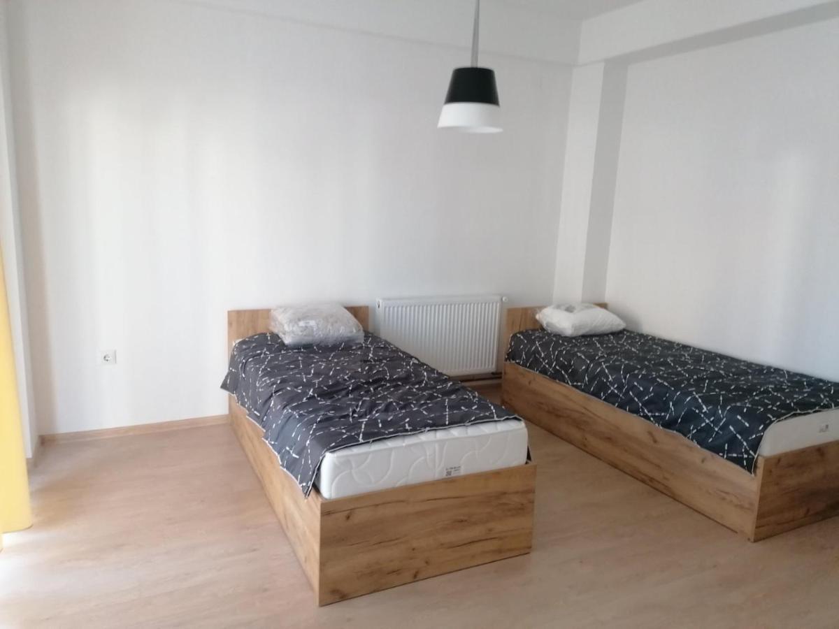 Hostel Denica Skopje Eksteriør bilde