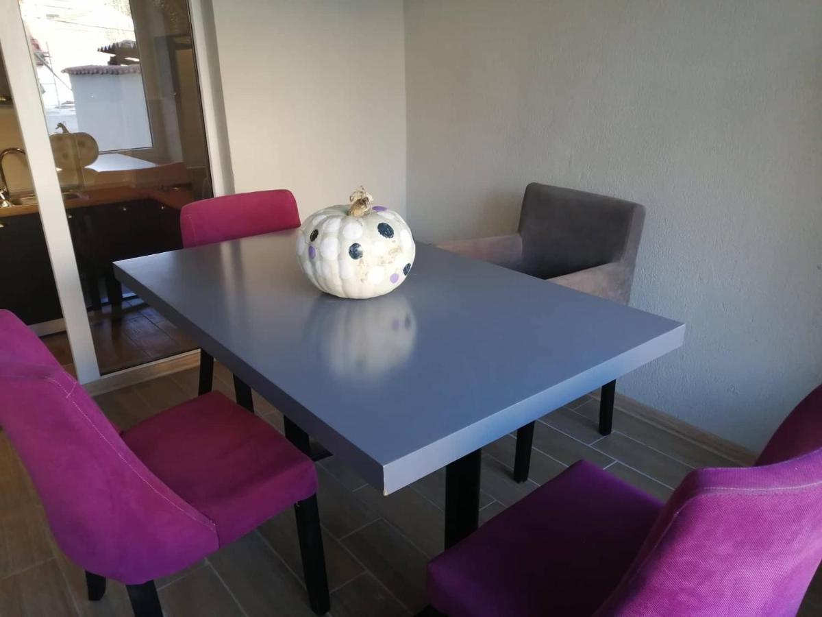 Hostel Denica Skopje Eksteriør bilde