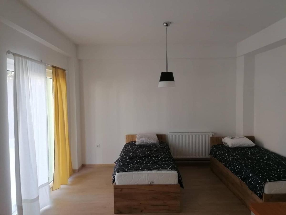 Hostel Denica Skopje Eksteriør bilde